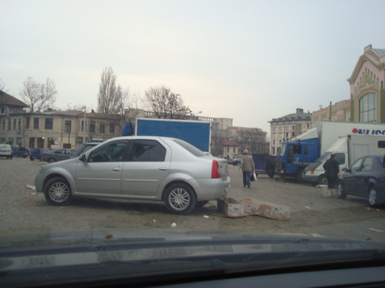 Piata de flori Cosbuc 7