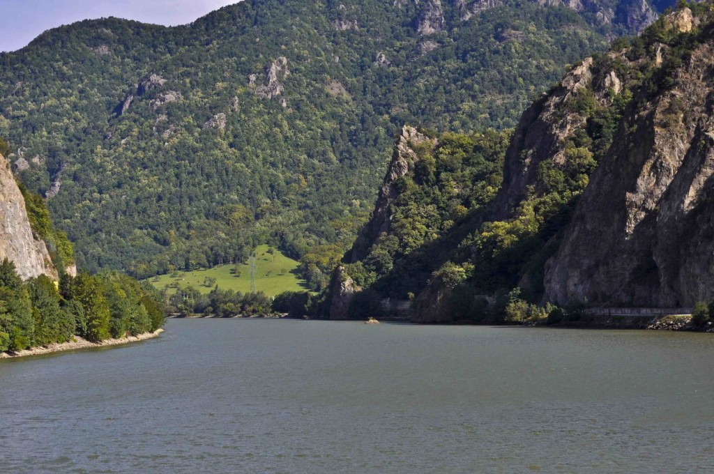 Valea Oltului nature