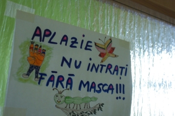 aplazie nu intrati fara masca!