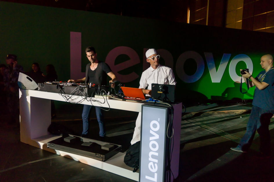 Lenovo TechWorld 2015-11